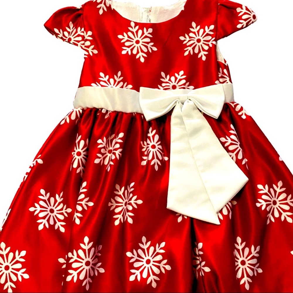 Girls Christmas gown size 7/8, worn once